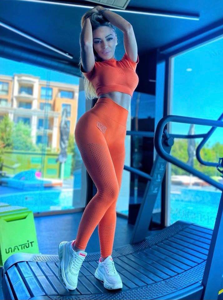 Esenyurt Escort Bayan Betülle Düşlerin Gerçeğe Dönüştüğü Anlar